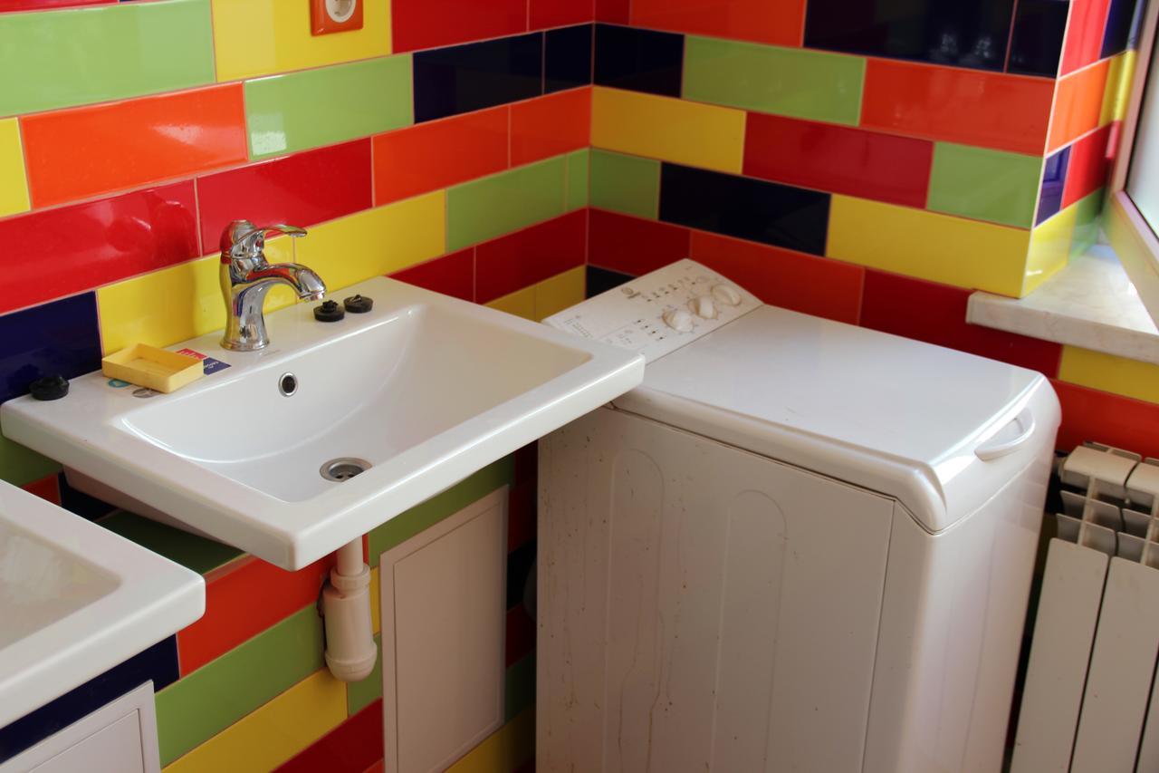 Hostel Mif Ivano-Frankivszk Kültér fotó