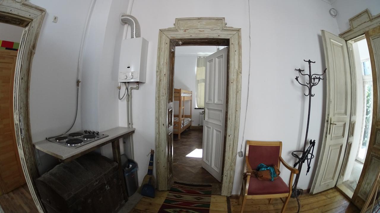 Hostel Mif Ivano-Frankivszk Kültér fotó